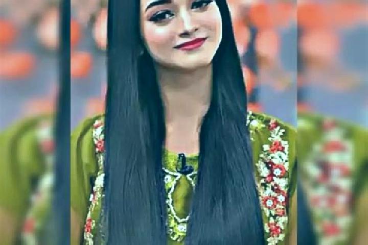 Zoe, 35 — Escort in Malakwal, Pakistan