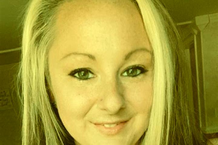 Zoe, 35 — Escort in Newville, United States