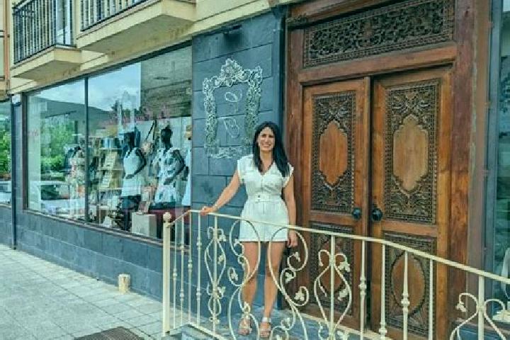 Zoe, 35 — Escort in Villasana de Mena, Spain