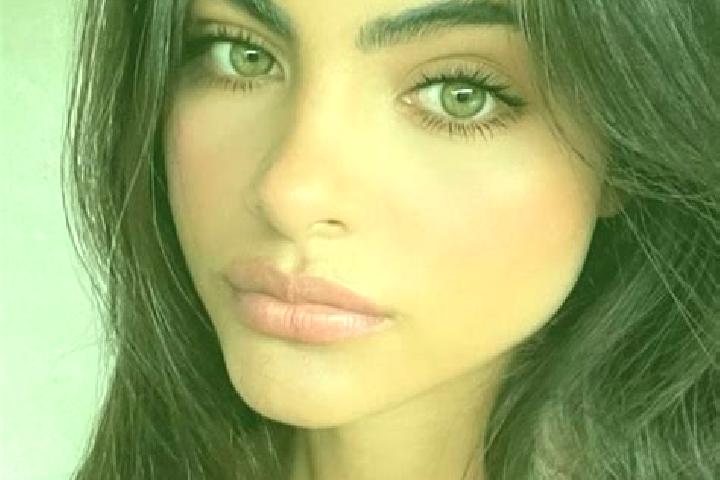 Zoe, 36, a brunette blue-eyed indian companion based in Burmagecit. Offering Striptease, Massage, Prostate Massage. Available for incall and outcall, overnig...