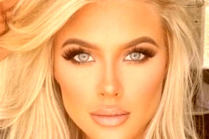 Zoe, 36, a platinum blonde grey-eyed latina companion based in Sampaloc. Offering Dinner Date, Couples. Available for incall and outcall, day and evening dates.
