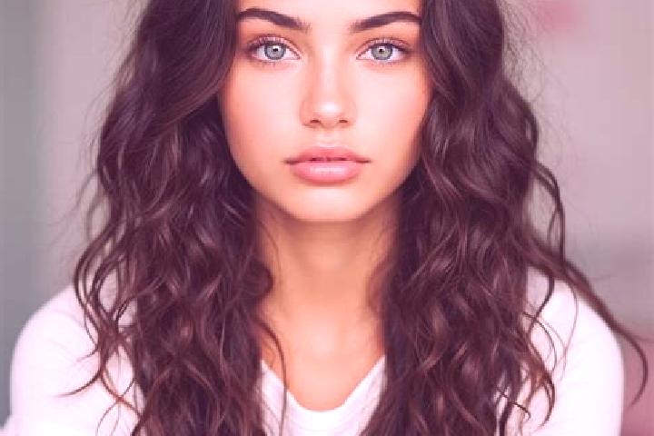 Zoe, 36, a red hazel-eyed mediterranean companion based in Akdoni Khurd. Offering Massage, OWO, Erotic Massage, Deep French Kissing. Available for incall and...
