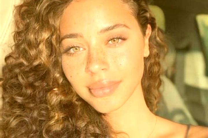 Zoe, 37, a black hazel-eyed latina companion based in Montezuma. Offering Erotic Massage, Massage, Deep French Kissing, Duos. Available for incall and outcal...