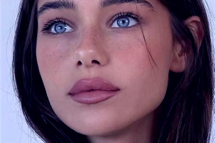 Zoe, 37, a brunette blue-eyed mixed companion based in Waarde. Offering Travel Companion, GFE, Couples, Tantra, BDSM. Available for incall and outcall, day a...