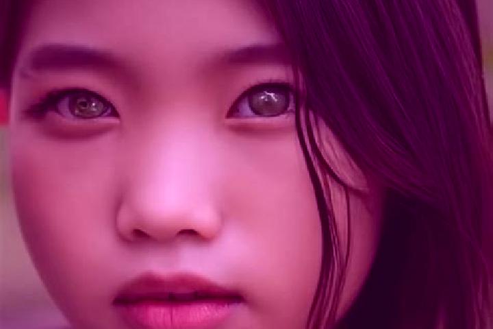 Zoe, 37, a brunette green-eyed asian companion based in Barbeano. Offering BDSM, Couples. Available for incall and outcall, day and evening dates.