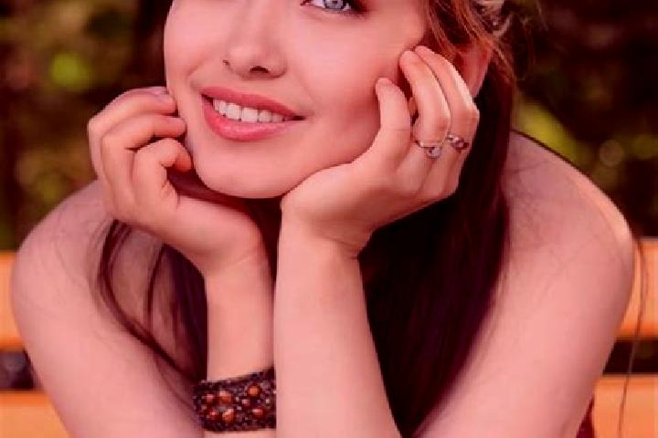 Zoe, 37, a red blue-eyed asian companion based in Krasna. Offering Domination, Girlfriend Experience, OWO, Travel Companion. Available for incall and outcall...