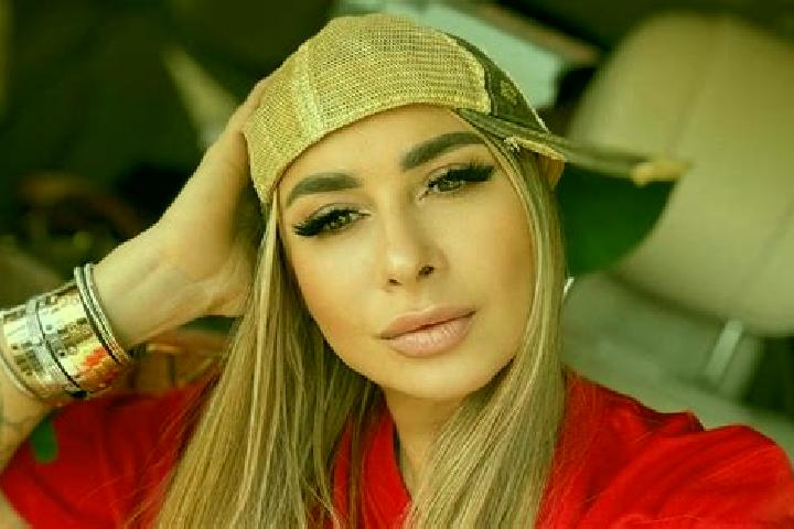 Zoe, 37 — Escort in Caporal Alexa, Romania