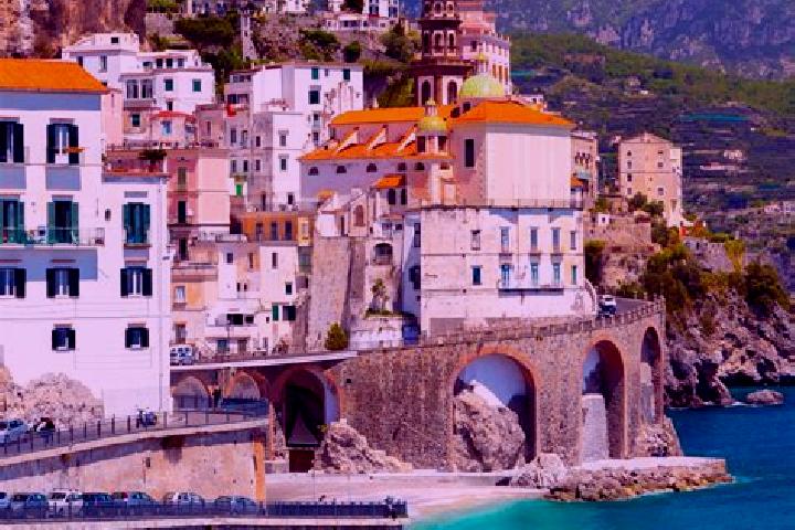 Zoe, 37 — Escort in Tronca, Italy