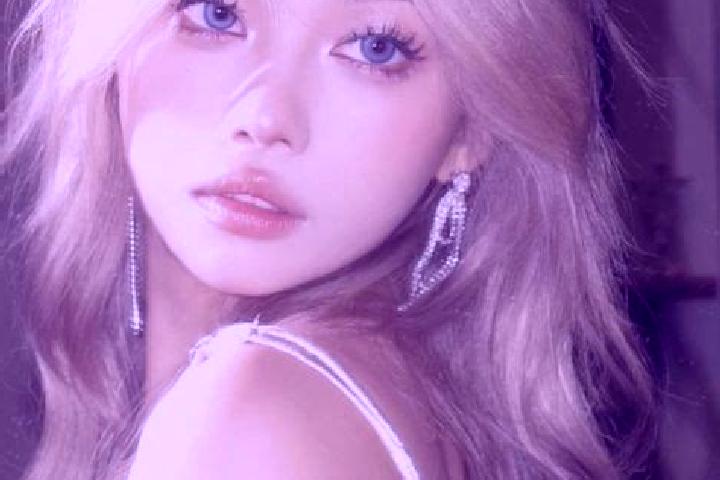 Zoe, 38, a blonde blue-eyed asian companion based in Suwari Timur. Offering Party Girl, CIM, Striptease. Available for incall and outcall, overnight bookings...