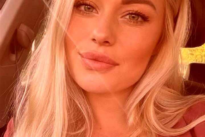 Zoe, 38, a blonde hazel-eyed slavic companion based in Borobia. Offering Girlfriend Experience, Overnight, Domination. Available for incall and outcall, day ...