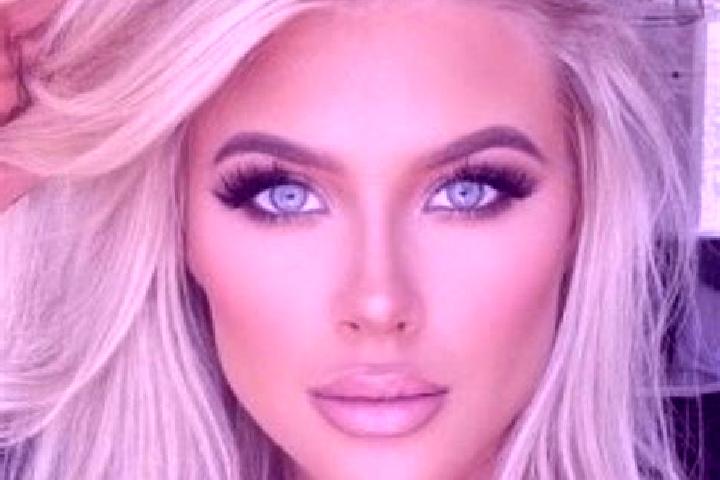 Zoe, 38, a platinum blonde blue-eyed latina companion based in Pucioasa. Offering Striptease, Fetish, Couples. Available for incall and outcall, overnight bo...