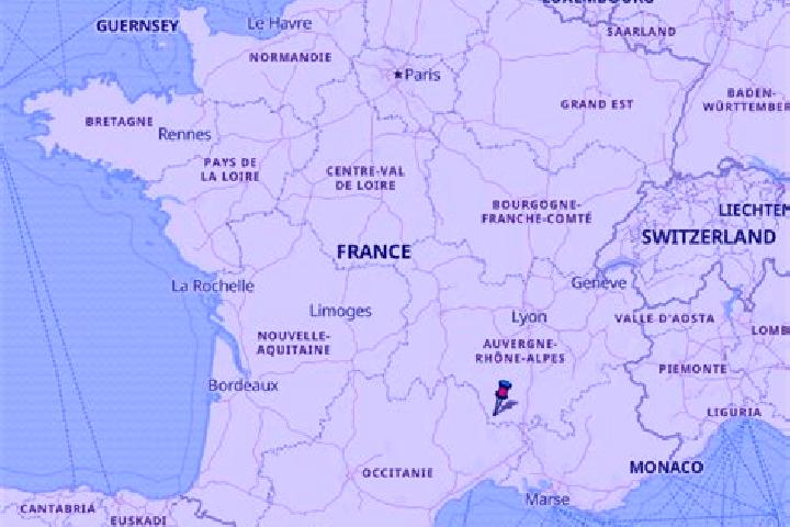 Zoe, 38 — Escort in La Chapelaude, France