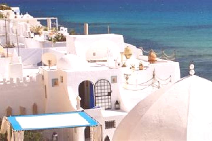 Zoe, 38 — Escort in Mahires, Tunisia