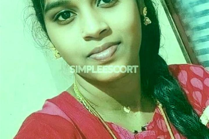 Zoe, 38 — Escort in Miryalaguda, India