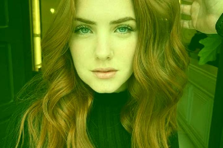 Zoe, 39, a auburn blue-eyed middle eastern companion based in Syosset. Offering Dinner Date, Overnight, Party Girl, OWO. Available for incall and outcall, da...