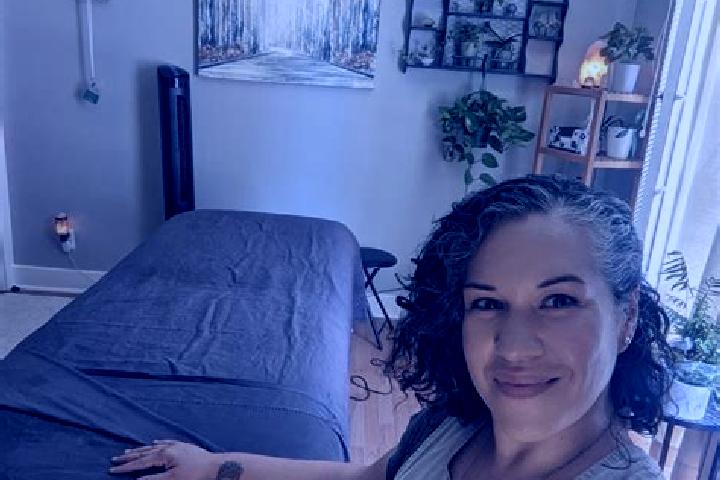 Zoe, 39, a blonde amber-eyed ebony companion based in Escalona del Prado. Offering Party Girl, Overnight, BDSM, Massage. Available for incall and outcall, da...