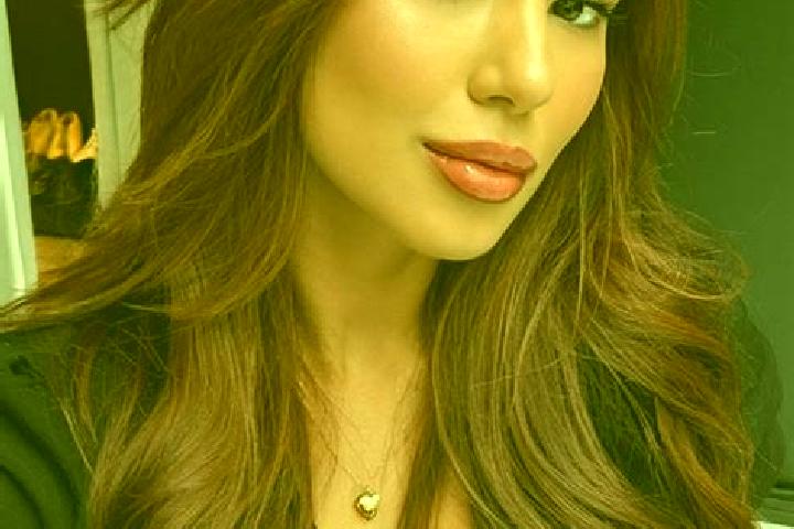 Zoe, 39, a chestnut dark-eyed asian companion based in Wardhamna. Offering Striptease, Dinner Date, 69, Girlfriend Experience. Available for incall and outca...