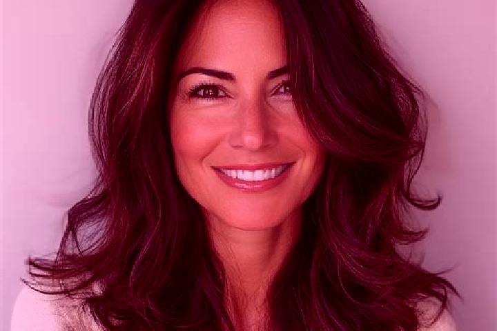 Zoe, 39, a chestnut dark-eyed middle eastern companion based in Ourtzagh. Offering Girlfriend Experience, GFE, Massage, Prostate Massage. Available for incal...