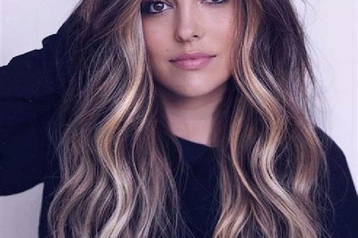 Zoe, 39, a dark blonde brown-eyed european companion based in Sampuran. Offering Deep French Kissing, Erotic Massage, Couples, Striptease. Available for inca...