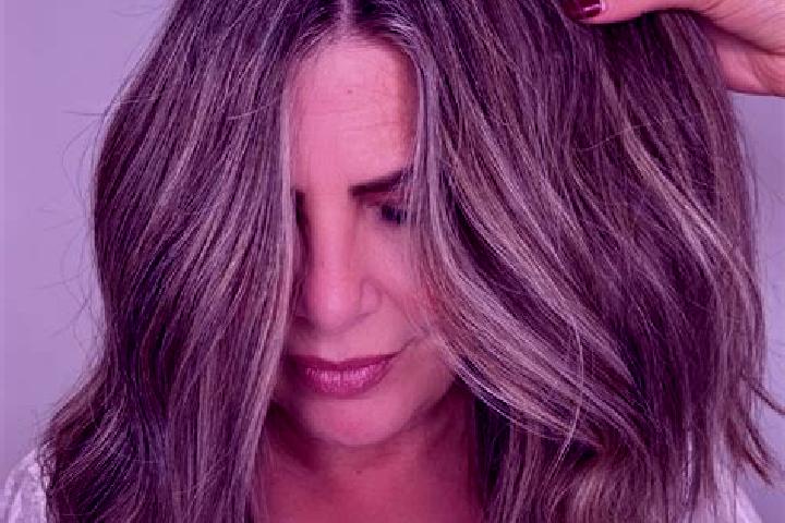 Zoe, 39, a dark blonde grey-eyed indian companion based in Maubasa. Offering OWO, Striptease, Massage, CIM. Available for incall and outcall, day and evening...