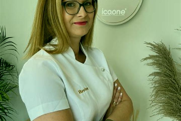 Zoe, 39 — Escort in Trowbridge, United Kingdom