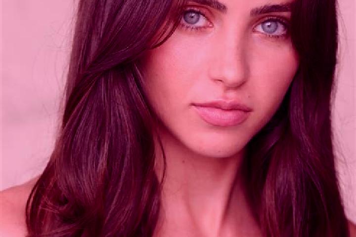 Zoey, 20, a brunette brown-eyed slavic companion based in Chunchi. Offering CIM, Couples, BDSM, Dinner Date. Available for incall and outcall, day and evenin...
