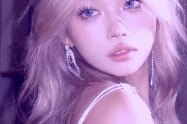 Zoey, 20, a dark blonde blue-eyed asian companion based in Shahar. Offering Tantra, Roleplay. Available for incall and outcall, day and evening dates.