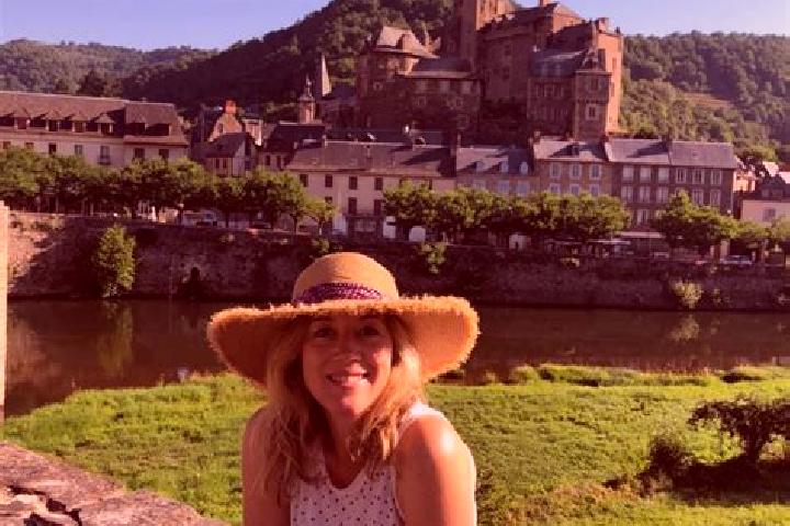 Zoey, 20 — Escort in Estaing, France