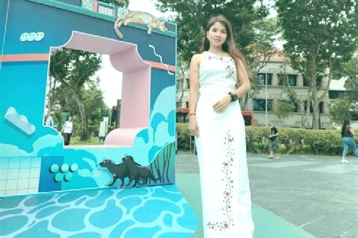 Zoey, 20 — Escort in Htan Ta Pin, Myanmar