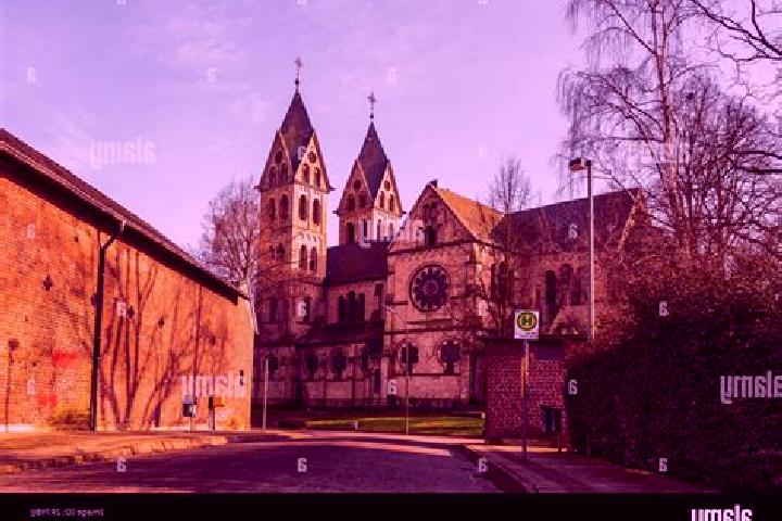 Zoey, 20 — Escort in Immerath, Germany
