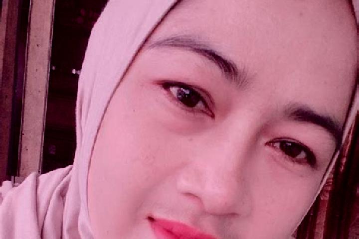 Zoey, 20 — Escort in Rancakole, Indonesia