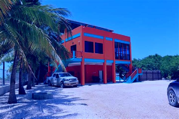 Zoey, 20 — Escort in Sarteneja, Mexico