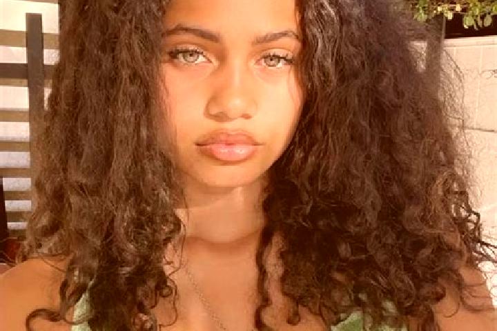 Zoey, 21, a black green-eyed mixed companion based in Tixkokob. Offering Deep French Kissing, Fetish, GFE, OWO, Striptease. Available for incall and outcall,...