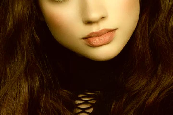 Zoey, 21, a brunette dark-eyed ebony companion based in Le Pouliguen. Offering Girlfriend Experience, Tantra, Deep French Kissing. Available for incall and o...