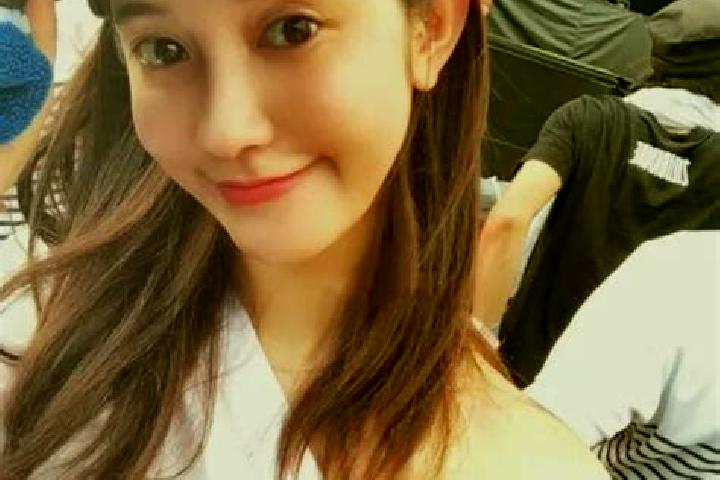Zoey, 21 — Escort in Dayi, China