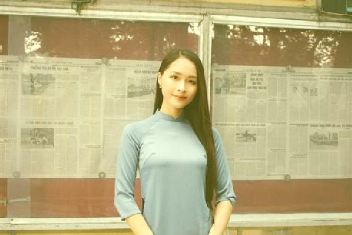 Zoey, 21 — Escort in Hung Ha, Vietnam