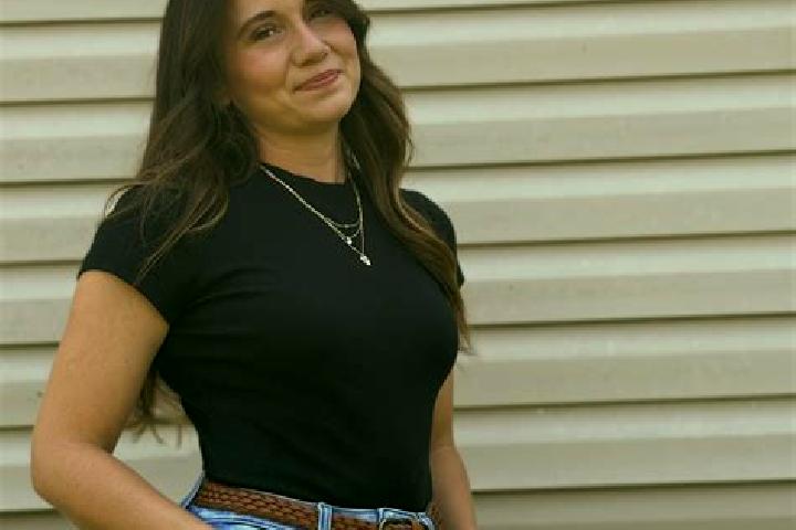 Zoey, 21 — Escort in Peggs, United States