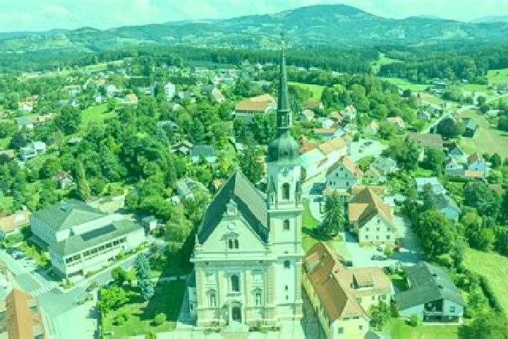 Zoey, 21 — Escort in Pischelsdorf in der Steiermark, Austria