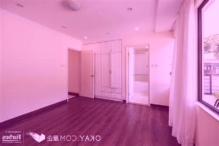 Zoey, 21 — Escort in Tai Mong Tsai, Hong Kong