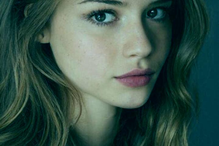 Zoey, 22, a auburn hazel-eyed european companion based in Haxby. Offering OWO, Massage, GFE, Erotic Massage. Available for incall and outcall, day and evenin...