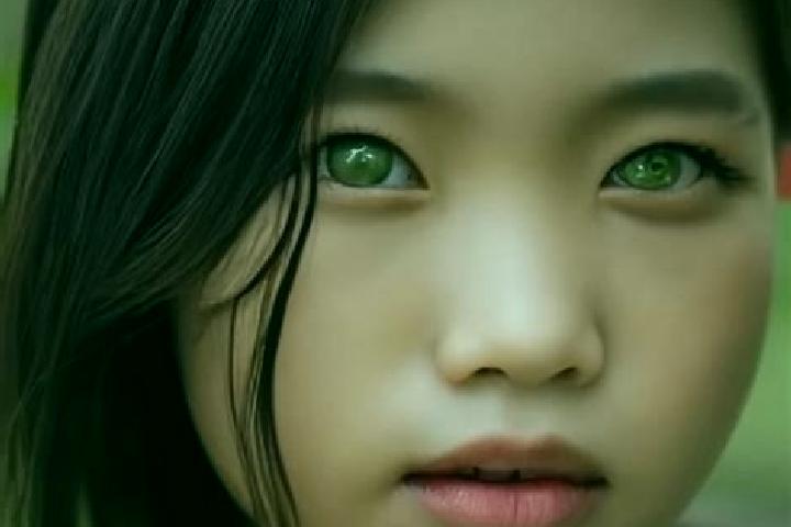 Zoey, 22, a brunette green-eyed asian companion based in Ixtapan del Oro. Offering GFE, Tantra, Dinner Date. Available for incall and outcall, day and evenin...
