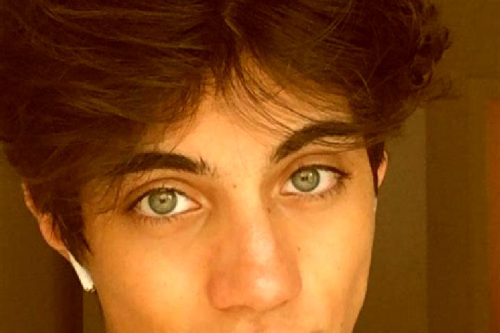 Zoey, 22, a chestnut dark-eyed caucasian companion based in Stenlose. Offering Tantra, 69, Couples, A-Level. Available for incall and outcall, overnight book...