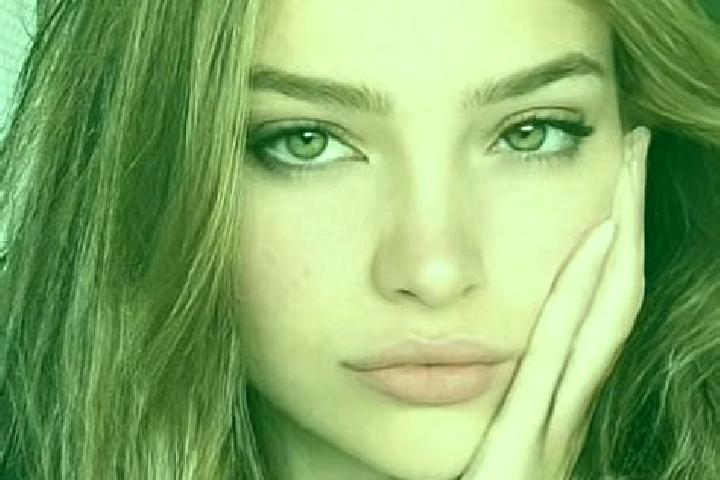 Zoey, 22, a dark blonde hazel-eyed middle eastern companion based in Bagiktinggang. Offering 69, Dinner Date, OWO, CIM. Available for incall and outcall, day...