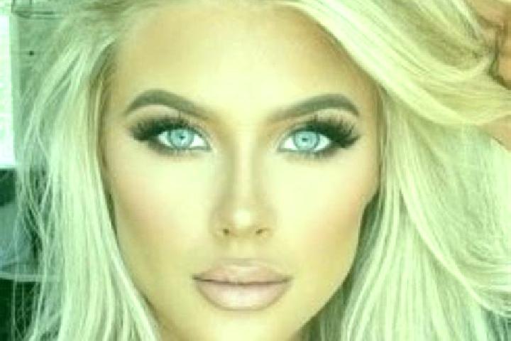 Zoey, 22, a platinum blonde brown-eyed indian companion based in Serrania. Offering Prostate Massage, Duos, GFE, 69, Dinner Date. Available for incall and ou...