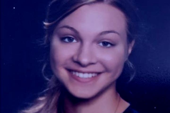 Zoey, 22 — Escort in Adelphi, United States