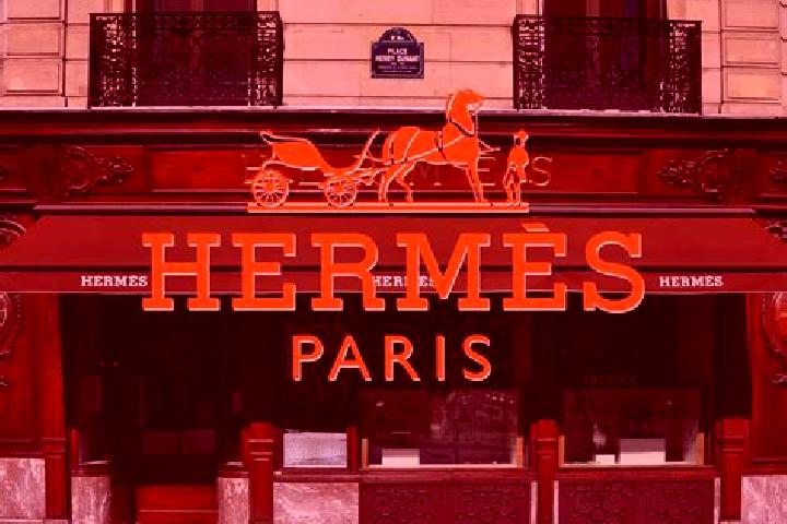 Zoey, 22 — Escort in Hermes, France