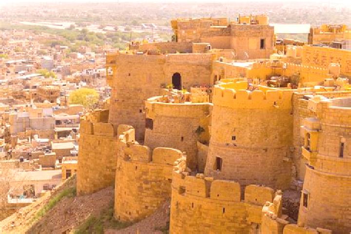 Zoey, 22 — Escort in Jaisalmer, India