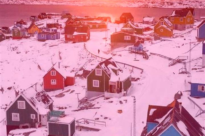 Zoey, 22 — Escort in Kangaatsiaq, Greenland