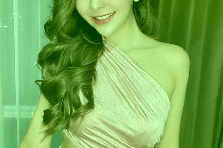 Zoey, 22 — Escort in Kuala Sungai Baru, Malaysia