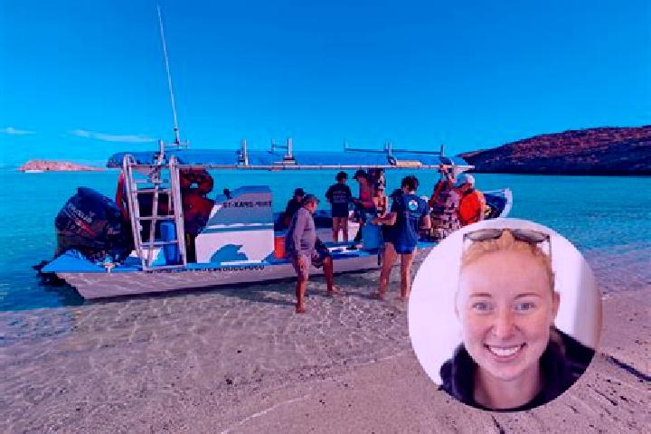 Zoey, 22 — Escort in Saint Andrews Beach, Australia